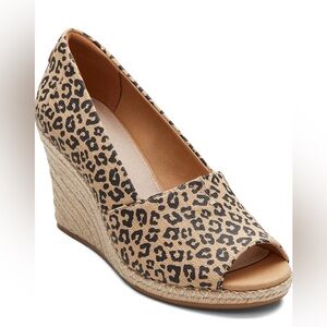 TOMS Michelle animal print peep toe wedges (US size 9)